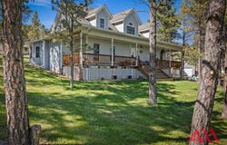 63 N 21st St -, Sundance, WY 82729