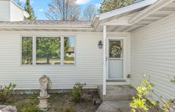 825 Brook Trout Ct, Nekoosa, WI 54457