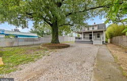 950 E WEST HIGHWAY, TAKOMA PARK, MD 20912