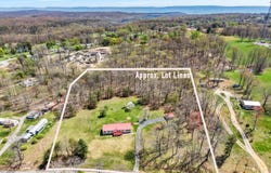 325 Pocket Road, Whitwell, TN 37397