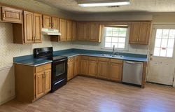 280 Meadow View Drive, Grayson, GA 30017