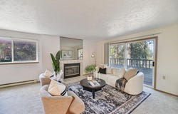 912 W Lincoln Pl, Spokane, WA 99204
