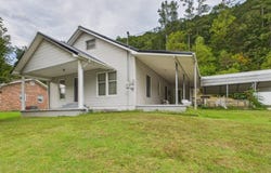162 KY RT 993, Nippa, KY 41240