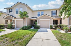 1500 CALMING WATER Drive unit: 502, Fleming Island, FL 32003