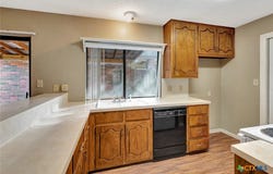 422 Waterford Drive, Victoria, TX 77901