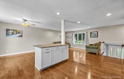 404 KENSINGTON Drive, McHenry, IL 60050