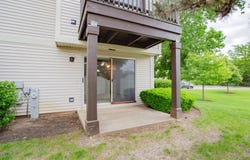 2656 S Cedar Glen Drive, Arlington Heights, IL 60005
