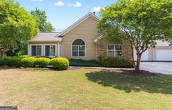 2191 Rockbridge Road, Stone Mountain, GA 30087
