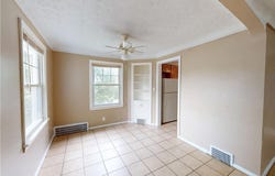 3863 Grosvenor Road, South Euclid, OH 44118