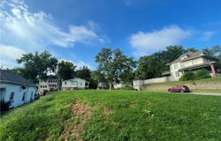 305 N 26th Street, St Joseph, MO 64501