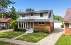 18646 Golfview Avenue, Homewood, IL 60430
