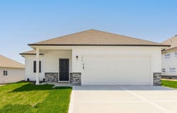 12214 N Rhode Court, Kansas City, MO 64163