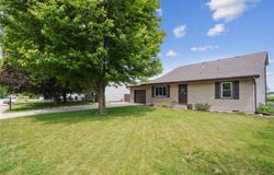 301 Maple Avenue, Nevada, IA 50201