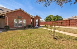 1302 Poinsettia Boulevard, Denton, TX 76208