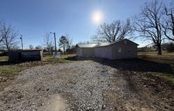 909 Cooper Drive, Mountain Grove, MO 65711