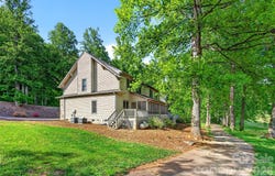307 Blue Ridge Drive S, Marion, NC 28752