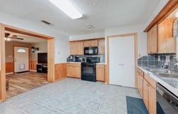462 Anderson Lane, Fairfield, TX 75840