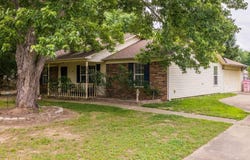 403 King Road, Benton, AR 72019