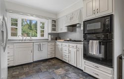 1119 Glenwood Drive, Alliance, OH 44601