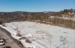 180 Lowes Blvd, Herkimer, NY 13350