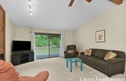 6673 Bella Vista Drive NE, Rockford, MI 49341