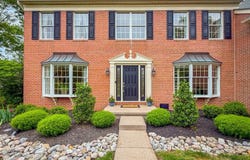 1027 VICTORY DR, YARDLEY, PA 19067