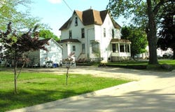 1207 Gilbert Street, Charles City, IA 50616