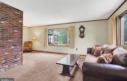 883 SHERMAN DRIVE, GETTYSBURG, PA 17325