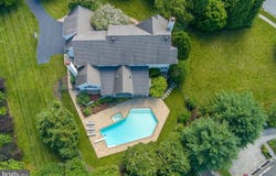 121 SPRING TREE DRIVE, NEWTOWN SQUARE, PA 19073