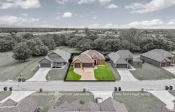 711 Meadow Lane, Cache, OK