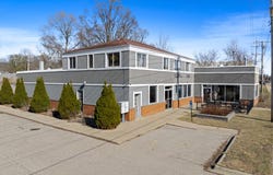 700 Northwest Highway, Fox River Grove, IL 60021
