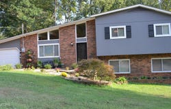 104 Clark Lane, Oak Ridge, TN 37830