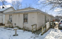 1056-1071 Commercial, Springfield, MO 65803