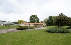 207 Crescent Avenue, Kendallville, IN 46755-1931