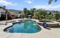 15320 Middletown Park Drive, Redding, CA 96001