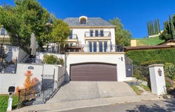 4862 Galendo Street, Woodland Hills, CA 91364
