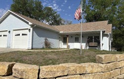 1781 Priboth Road, Manhattan, KS 66502