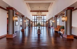 200 S Sycamore Street, Branson, MO 65616