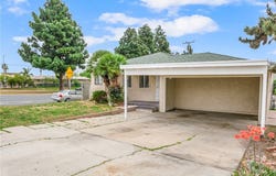 1002 W 124th Street, Los Angeles, CA 90044