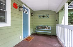 5 Arbutus Road, Asheville, NC 28805