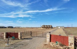 9110 F M 1729, Shallowater, TX 79363