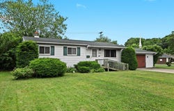 29825 Dawson Avenue, Garden City, MI 48135