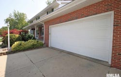 5926 SHERWOOD Avenue, Peoria, IL 61614