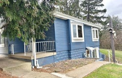 34 EVERGREEN LANE, Wheeling, WV 26003