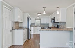 719 E 1st Street, Midway, GA 31320