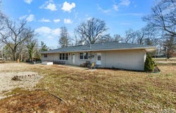 1331 N Cape Rock Drive, Cape Girardeau, MO 63701