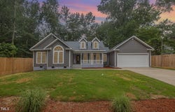 820 E Cardinal Drive, Fuquay Varina, NC 27526