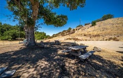 3220 Shooting Star Road, Creston, CA 93432