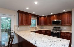 13 Deer Path Cir, Green Brook Township, NJ 08812