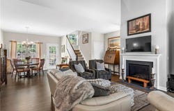 211 Hawks Nest Circle, Clemmons, NC 27012